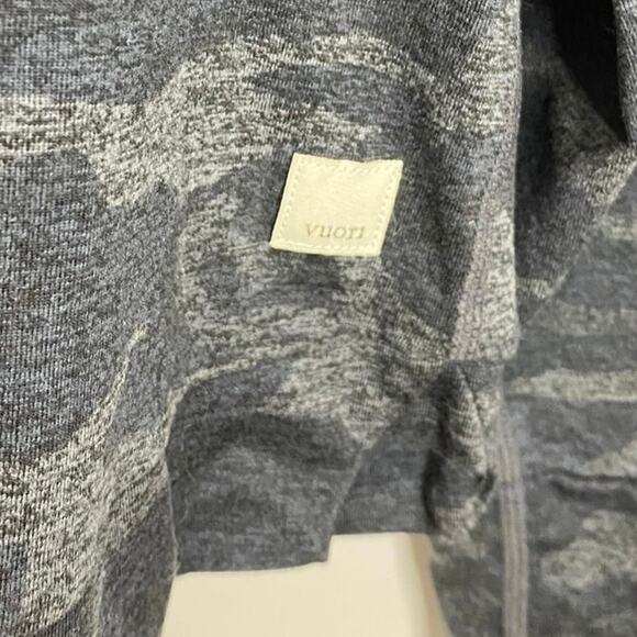 Vuori Halo Essential Hoodie In Black Camo Small - Picture 7 of 7